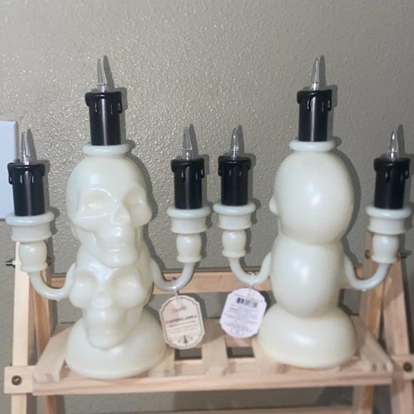 Target Holiday Target Bullseye Halloween 223 2 Skull Candelabras